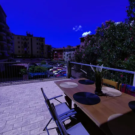 Terase Holiday Apartment La Spezia